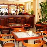 Antikyra Beach Hotel