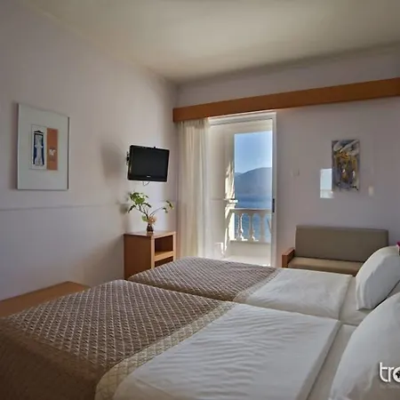 Hotell Antikyra Beach Hotel