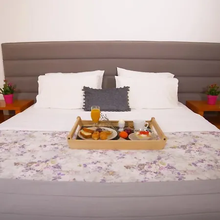 Antikyra Beach Hotel Szálloda 2*