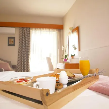 Antikyra Beach Hotel