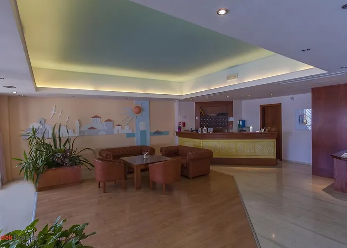 Antikyra Beach Hotel 2*